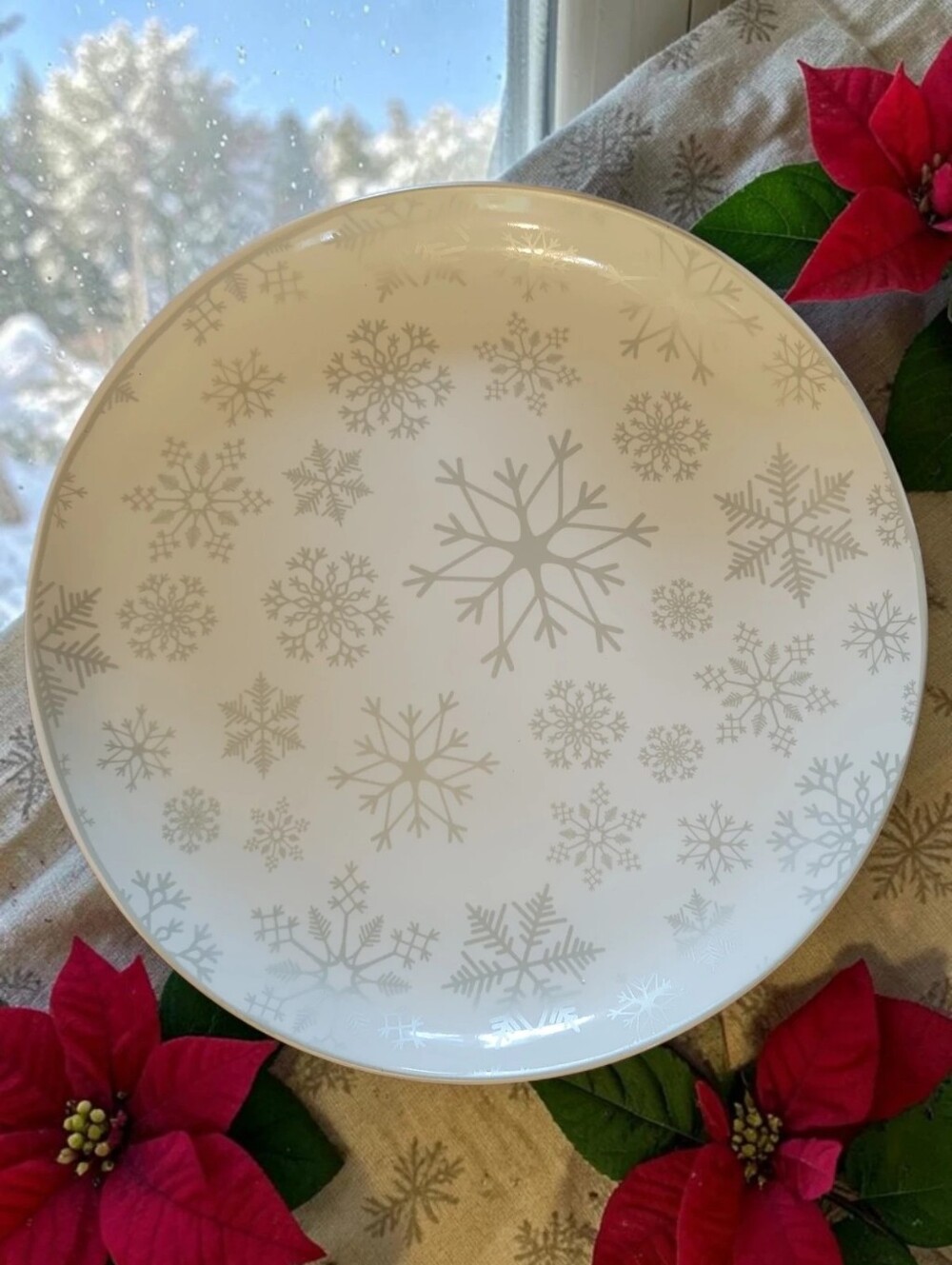 Home Expressions Christmas Tabletop Snowflake Stoneware Dinner Plate